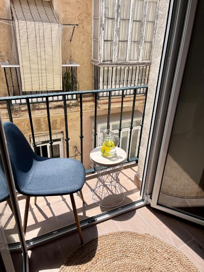 Gatu Premium Villa Flamenca , Preferente Mayores De 25 Anos Y Familias Καντίζ Εξωτερικό φωτογραφία